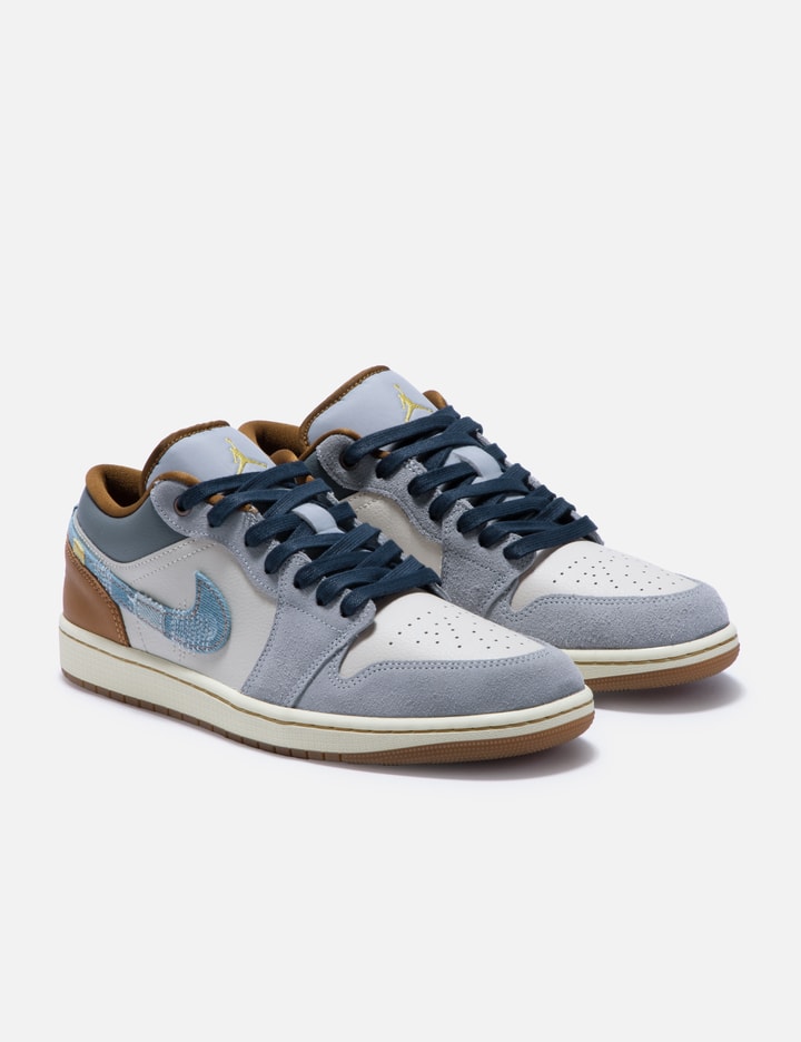 AIR JORDAN 1 LOW SE Placeholder Image