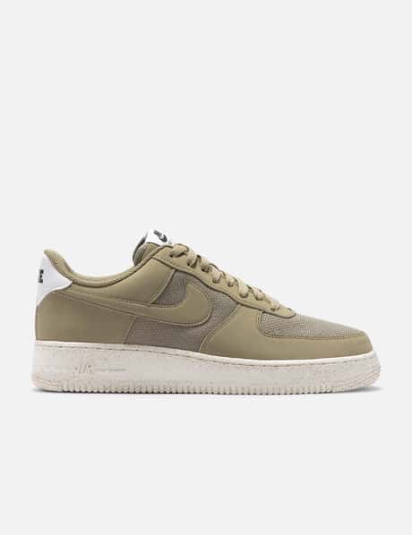 Nike エア フォース 1 '07 LV8