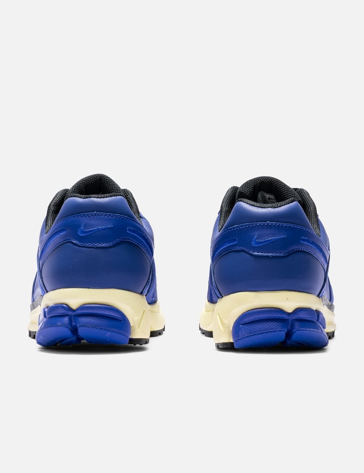 ナイキ Nike Zoom Vomero 5