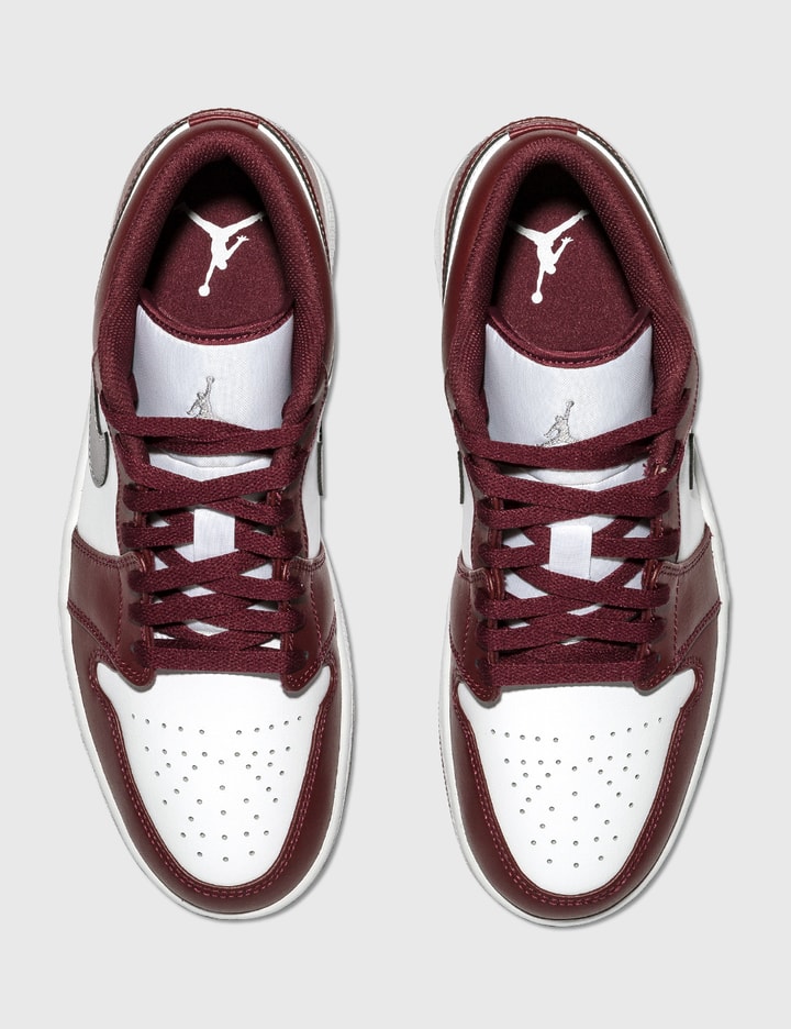 Air Jordan 1 Low Placeholder Image