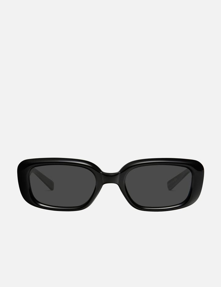 GM X MM SQUARE SUNGLASSES Placeholder Image