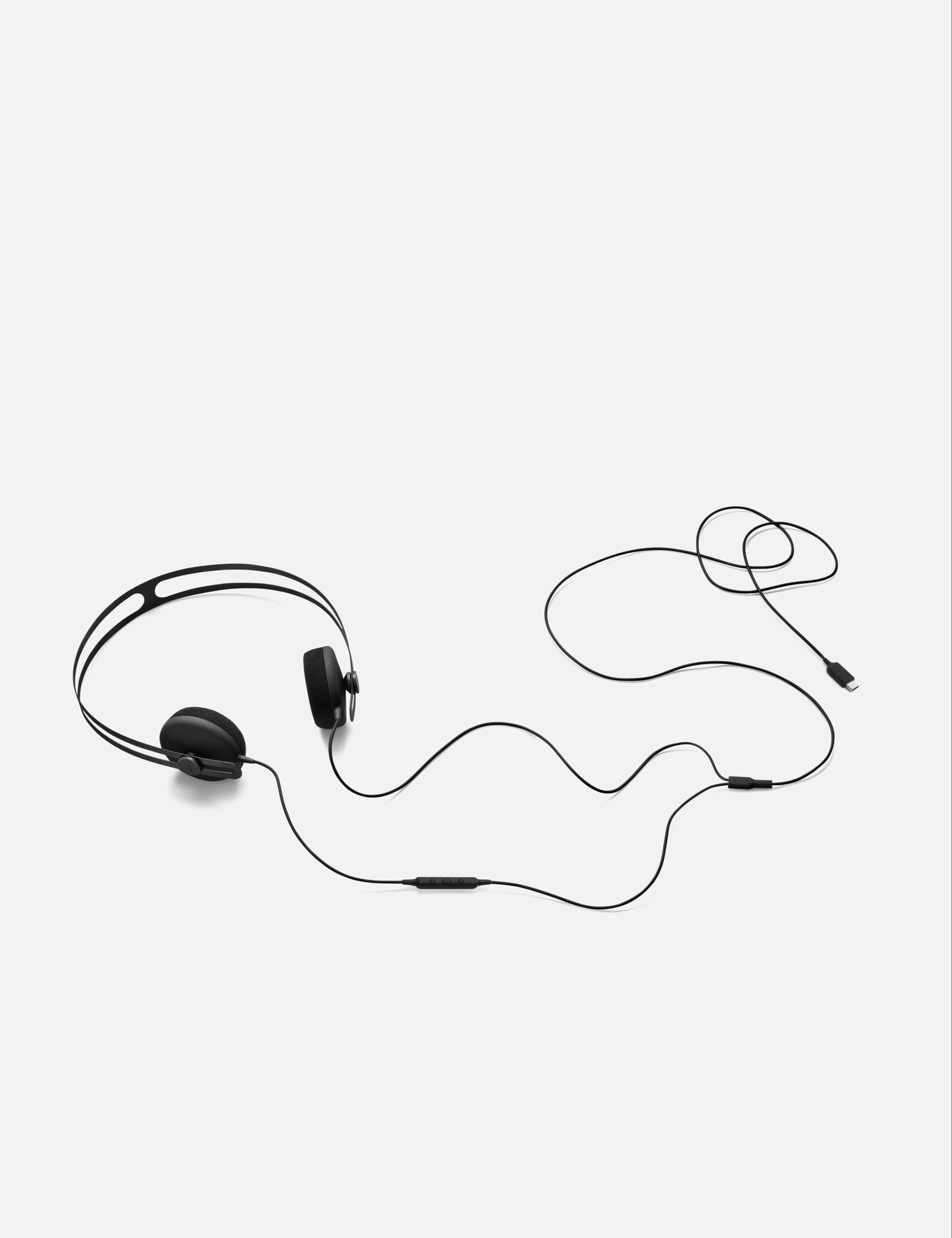 Tracks USB-C view 12