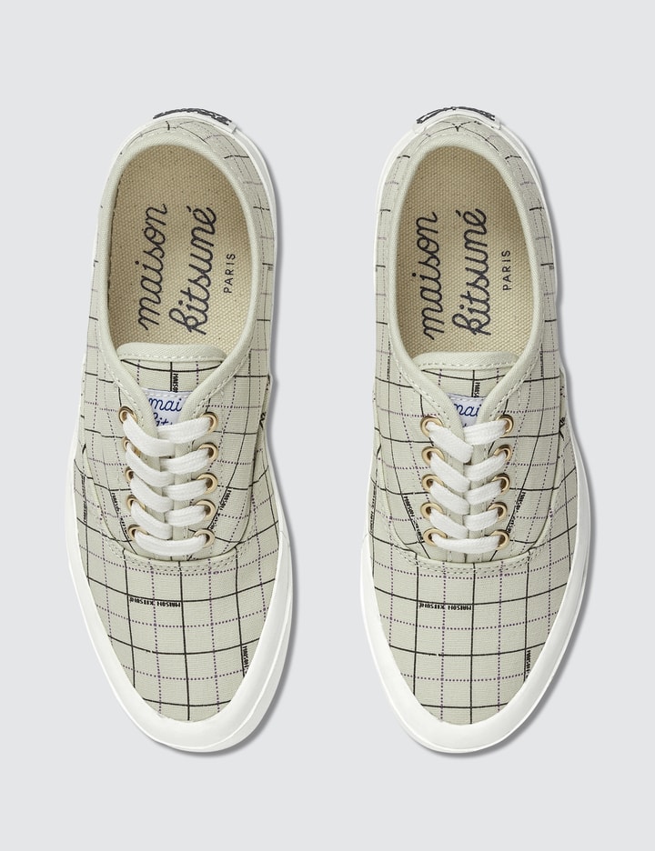 Maison Kitsune Laced Sneakers Placeholder Image