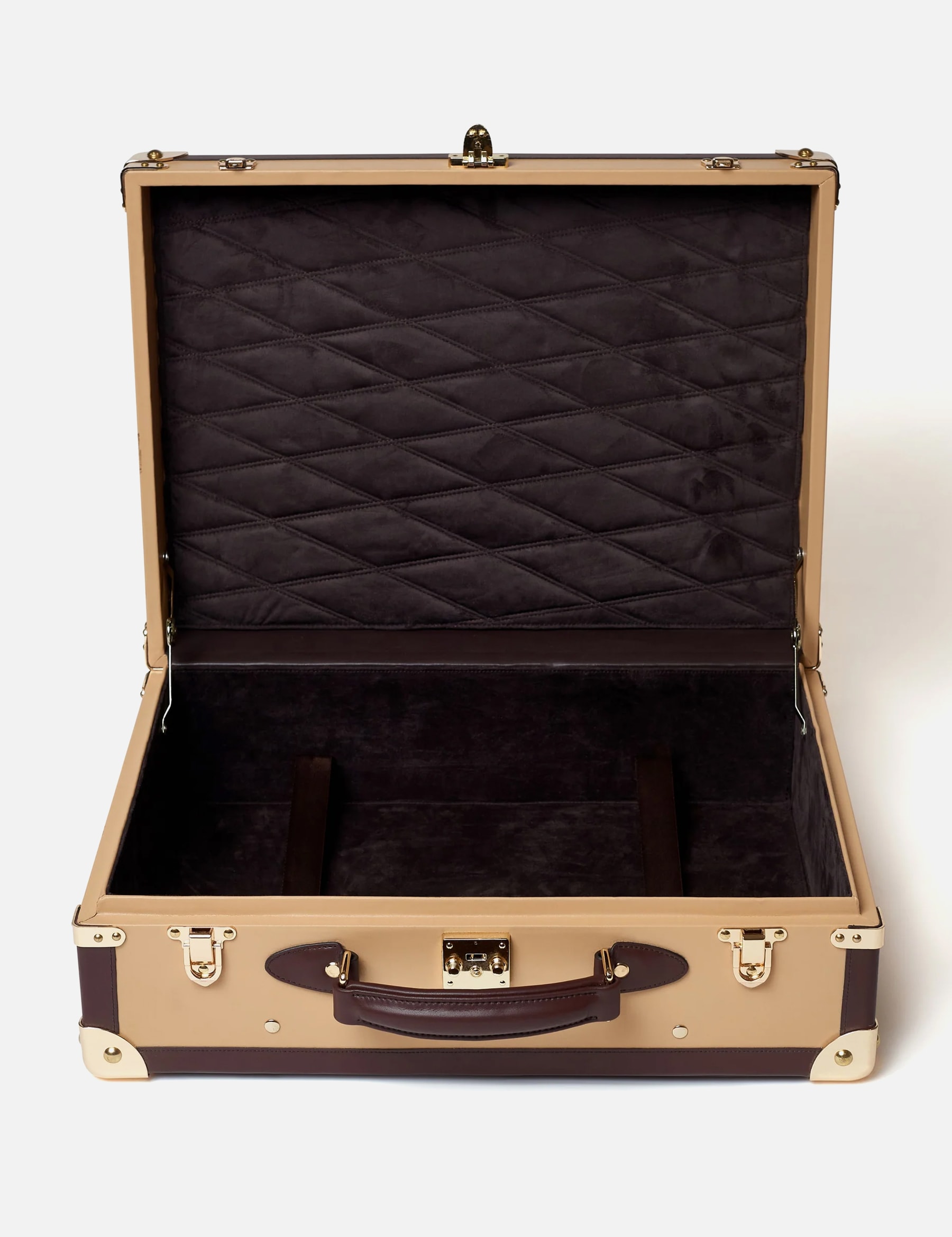 X Mercedes Benz Trunk view 12