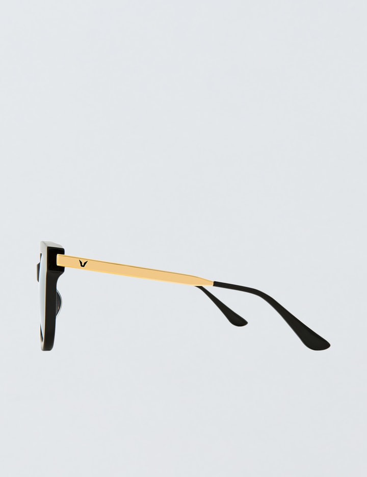 Absente Sunglasses Placeholder Image