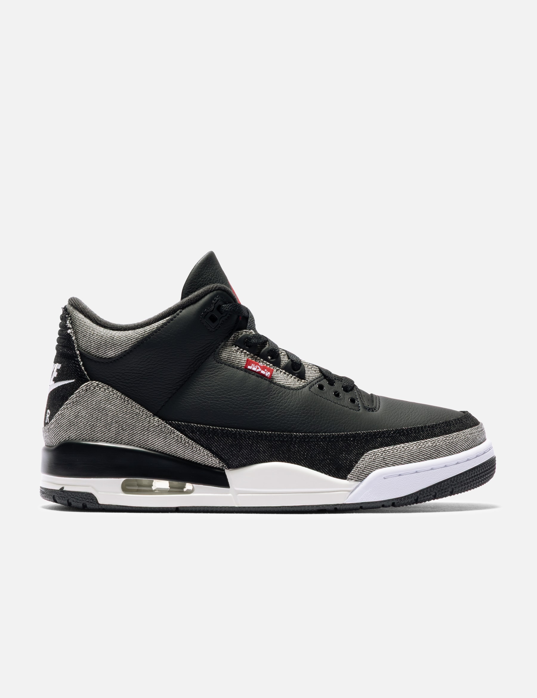 Levi’s X Air Jordan 3 view 13