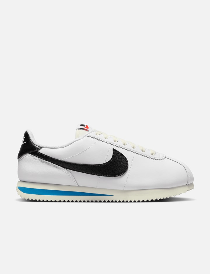 Nike Cortez Low-top Sneakers In White