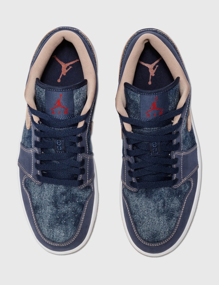 Air Jordan 1 Low SE Placeholder Image