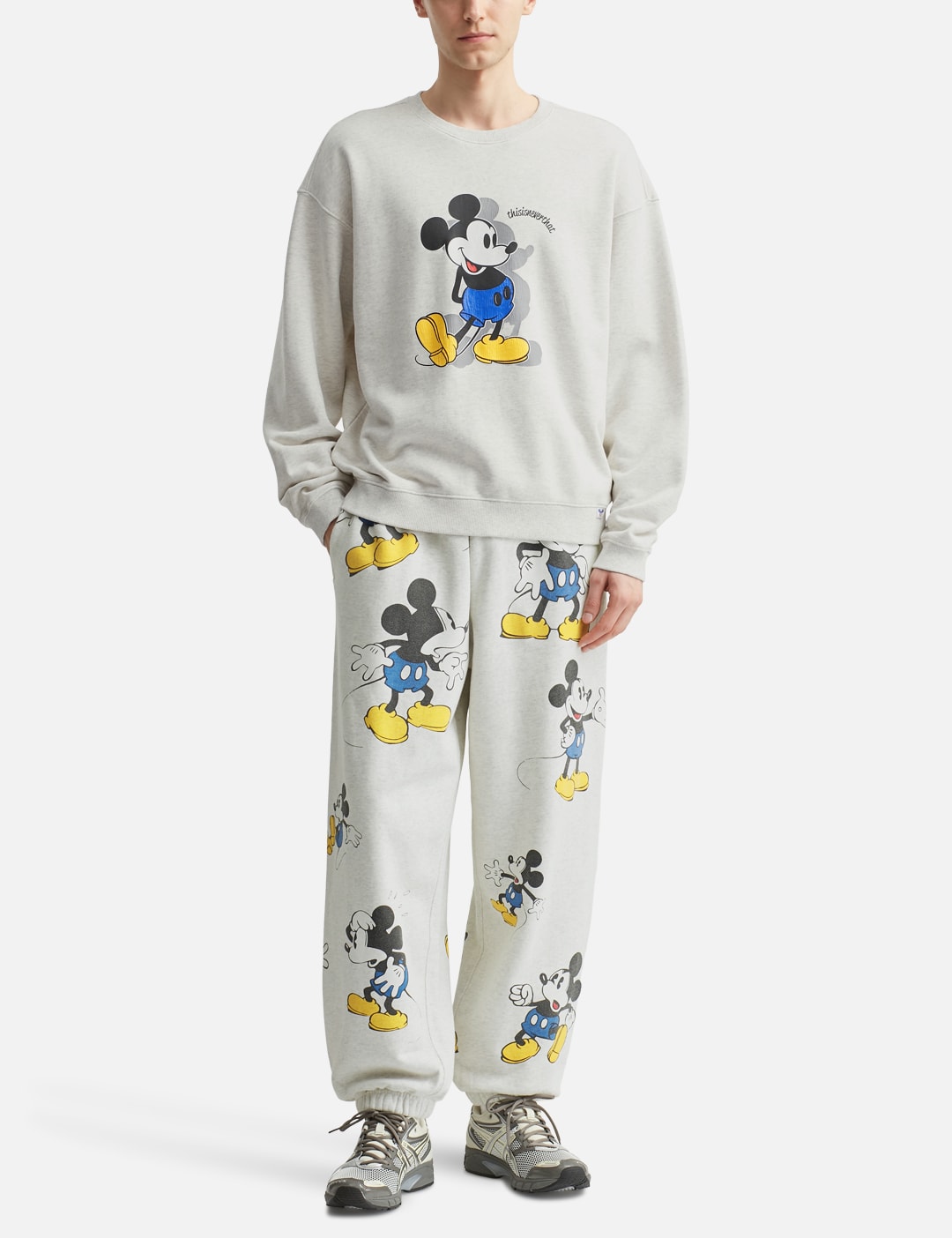 Mickey Classic Crewneck view 15