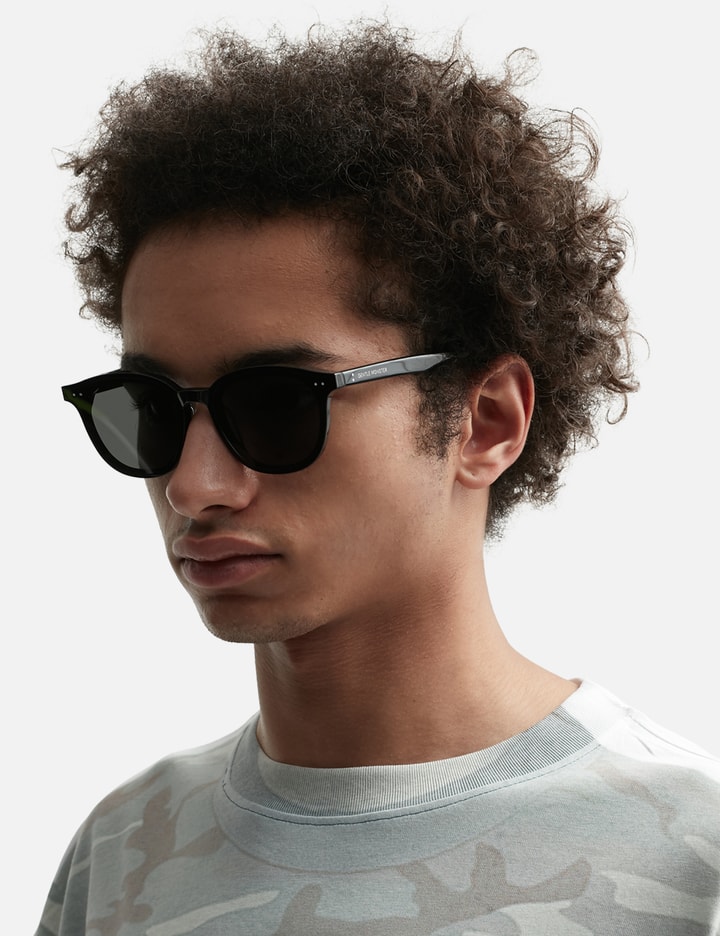Gentle Monster Lang-01 In Black