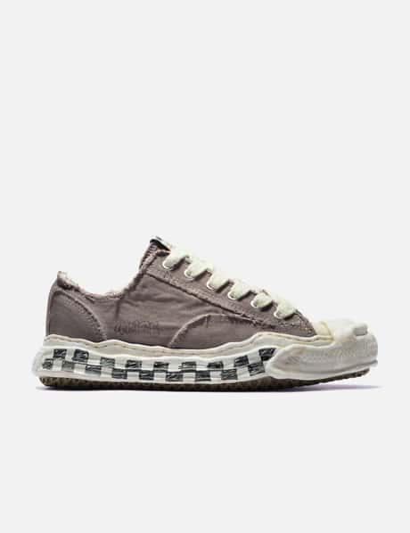 메종 미하라 야스히로 Hank Graffiti Sole Low-Top Sneakers