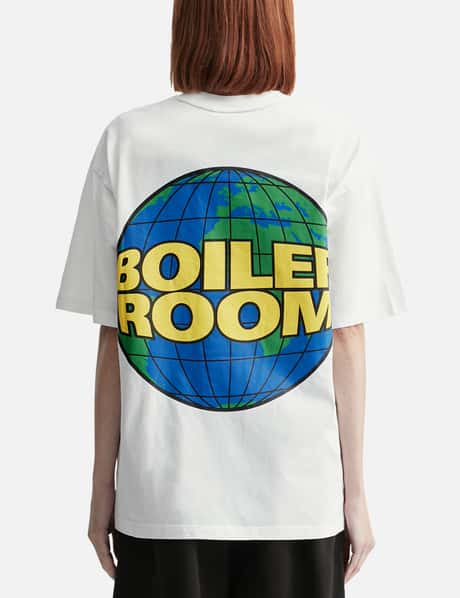 Globe Logo T-Shirt view 9