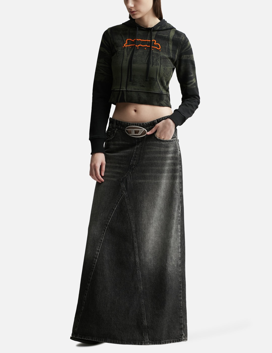 F-Slimmy-Hood T-Shirt With Crease-Effect Print view 12