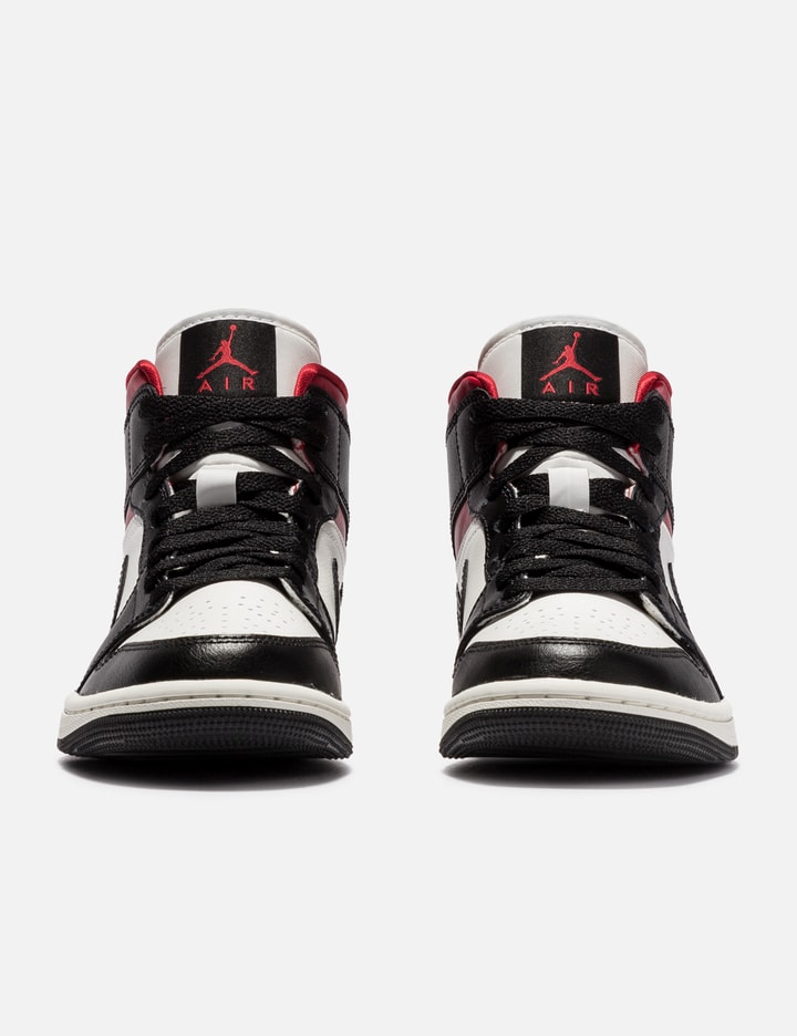 Air Jordan 1 MID SE Placeholder Image