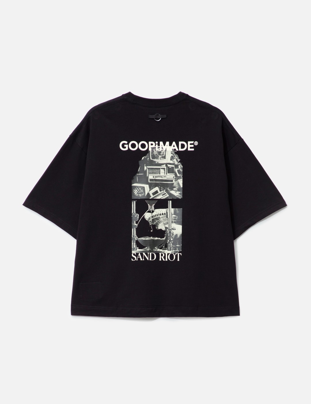X TIGHTBOOTH “GTB-05T” Digital Amphitheatre Pocket T-Shirt view 10