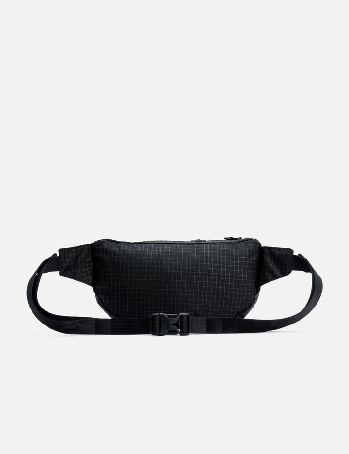 Grid Fanny Placeholder Image