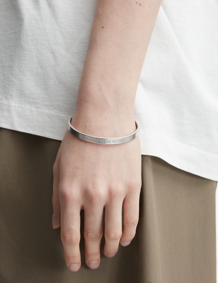 메종 마르지엘라 NUMBER REFERENCE CUFF 6.5 MM