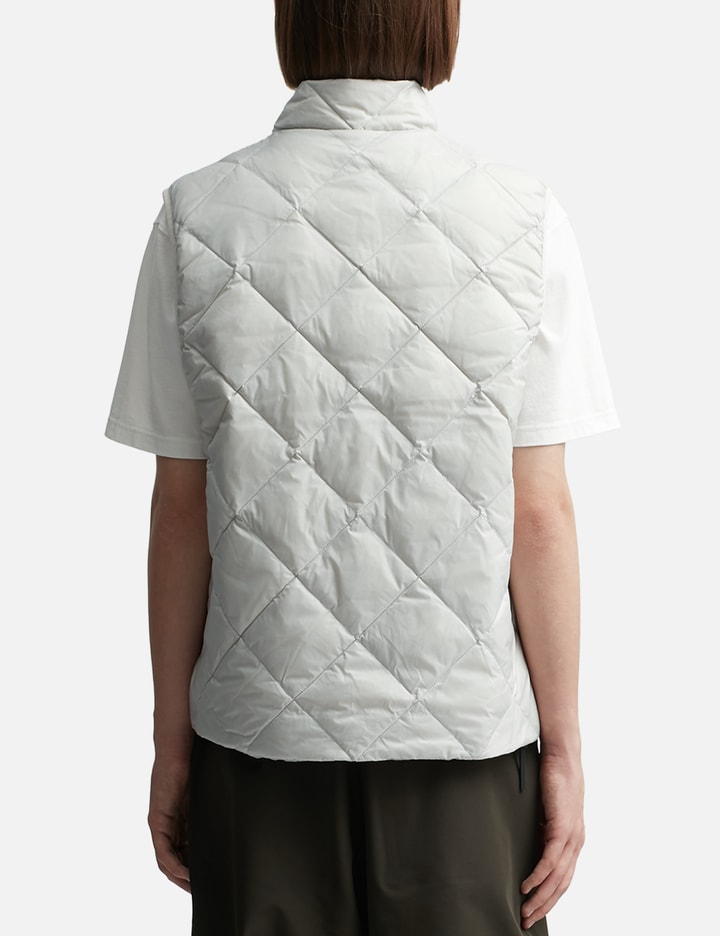 LIGHT DOWN VEST Placeholder Image