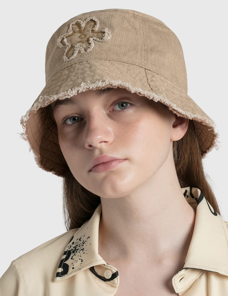Flower Embroidery Bucket Hat 