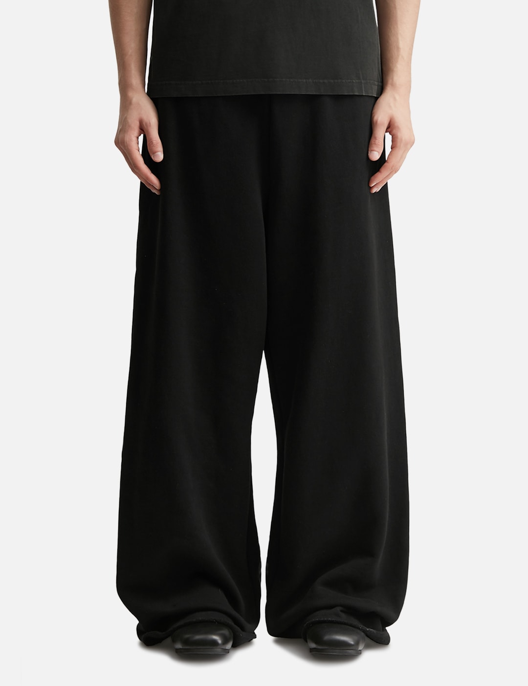 Full Sweatpant view 11