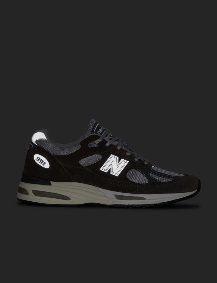 Made in UK 991v2 Placeholder Image