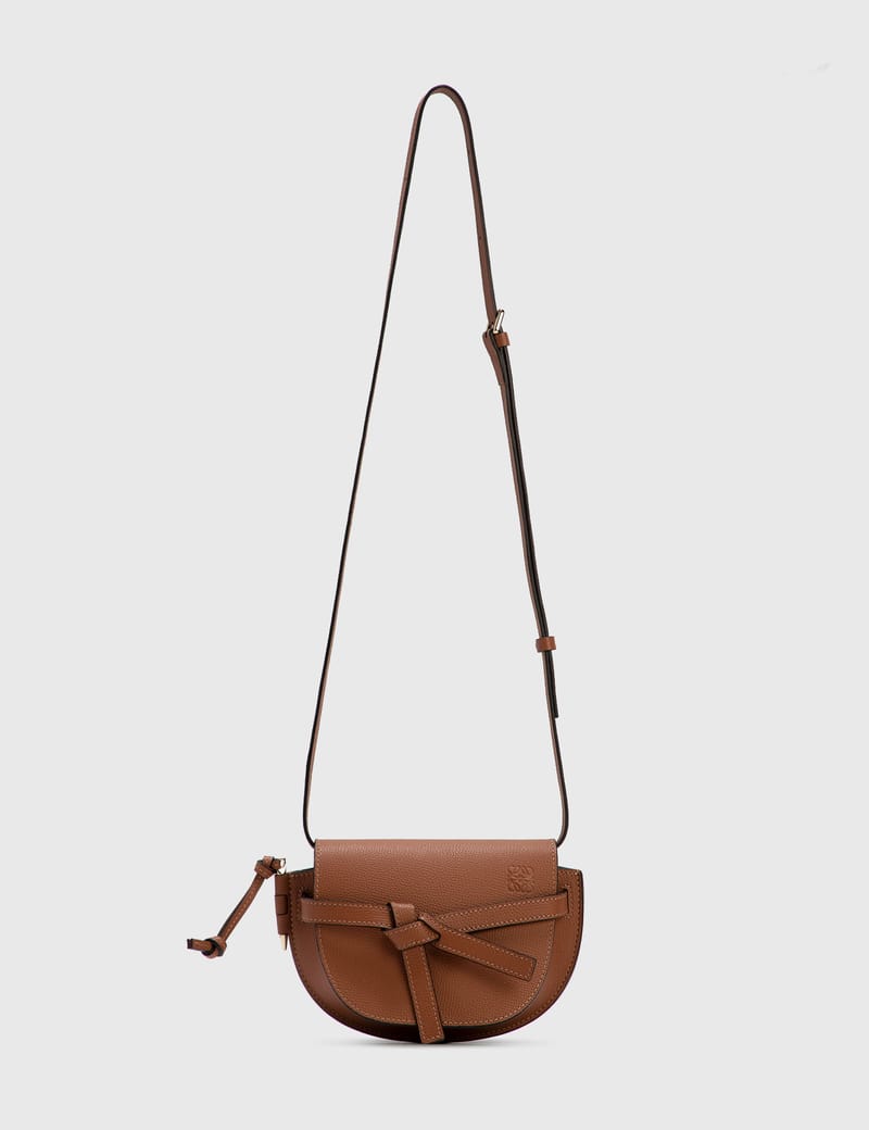 ロエベ ゲートバッグ ミニ レビューLOEWE ゲートデュアルバッグミニ 