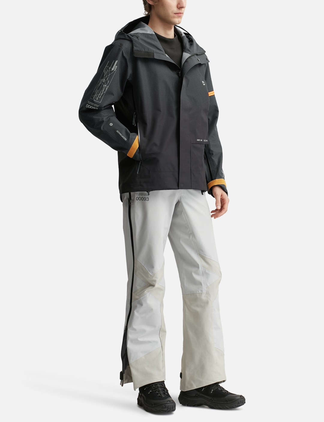 X UPPERVOID® 「GOOPiMADE - 転」C2.5GRD” Industrial Cog Detail Parka view 16
