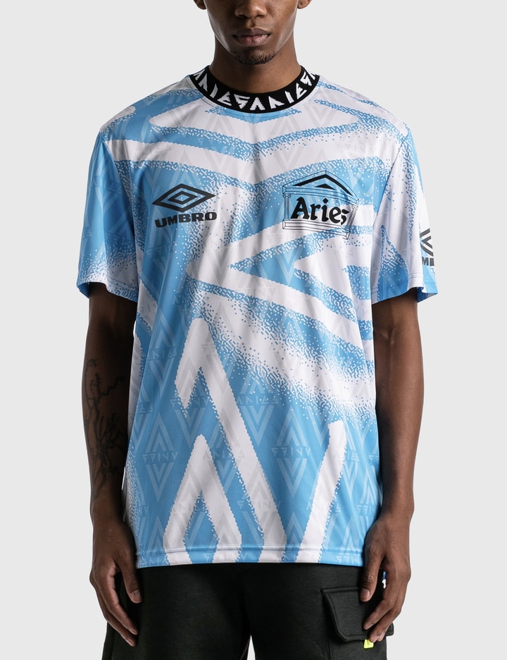 Fietstaxi Martin Luther King Junior Contractie Aries - Aries x Umbro Football Jersey | HBX - Globally Curated Fashion and  Lifestyle by Hypebeast