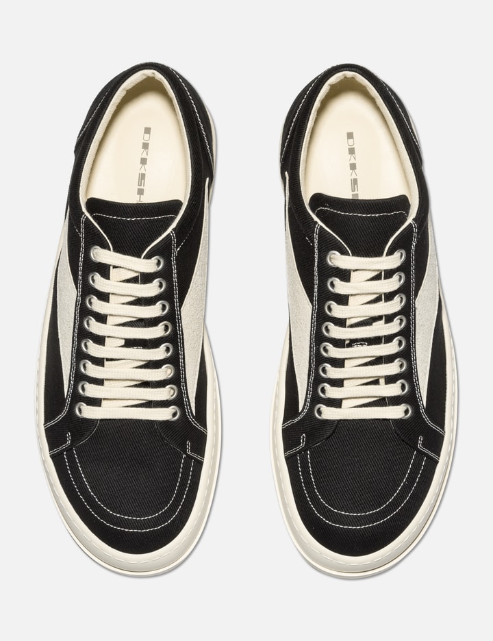 VINTAGE SNEAKS Placeholder Image