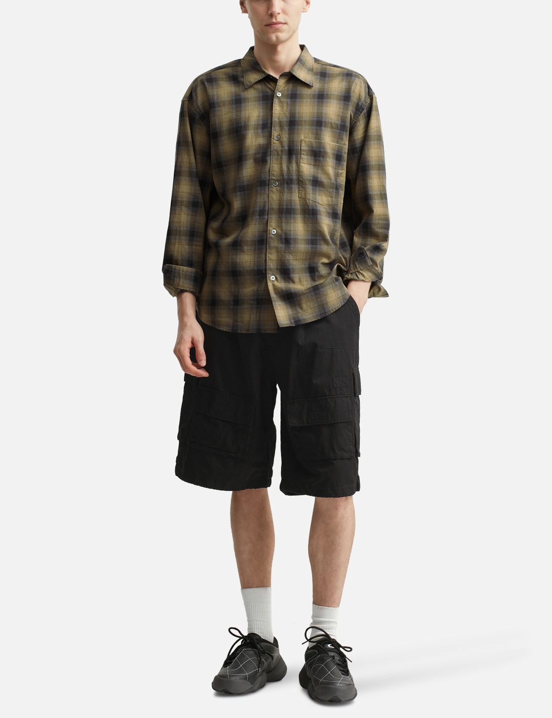 Bermuda Cargo Pants view 16