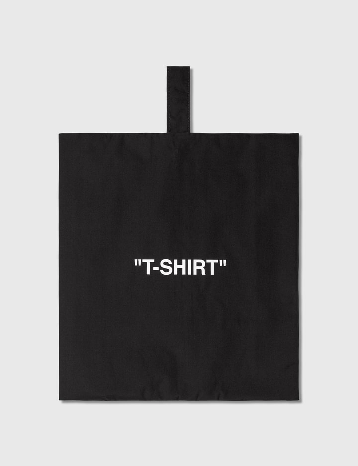 "T-SHIRT" Pouch Placeholder Image