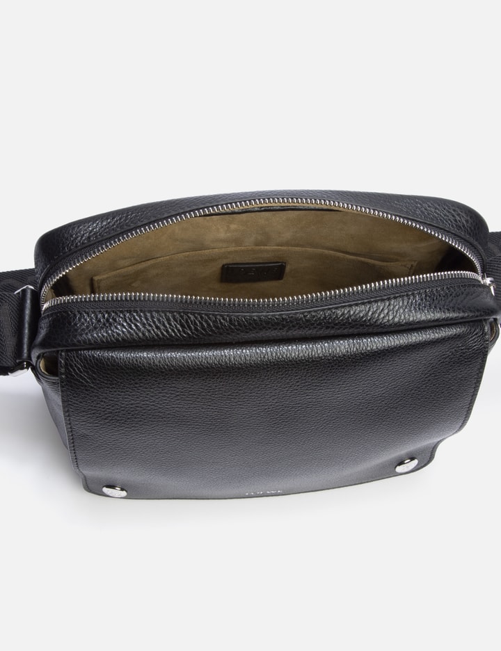 Loewe Xs Pebble Messenger Bag