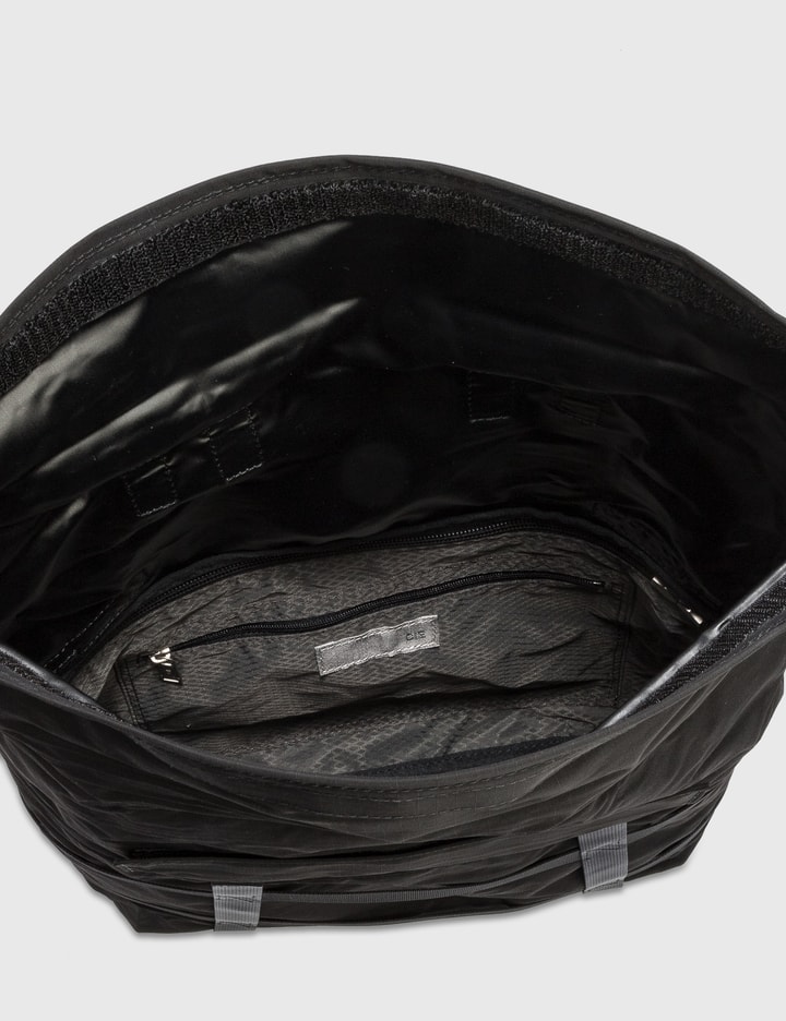 Grid Shoulder Bag 01 Placeholder Image