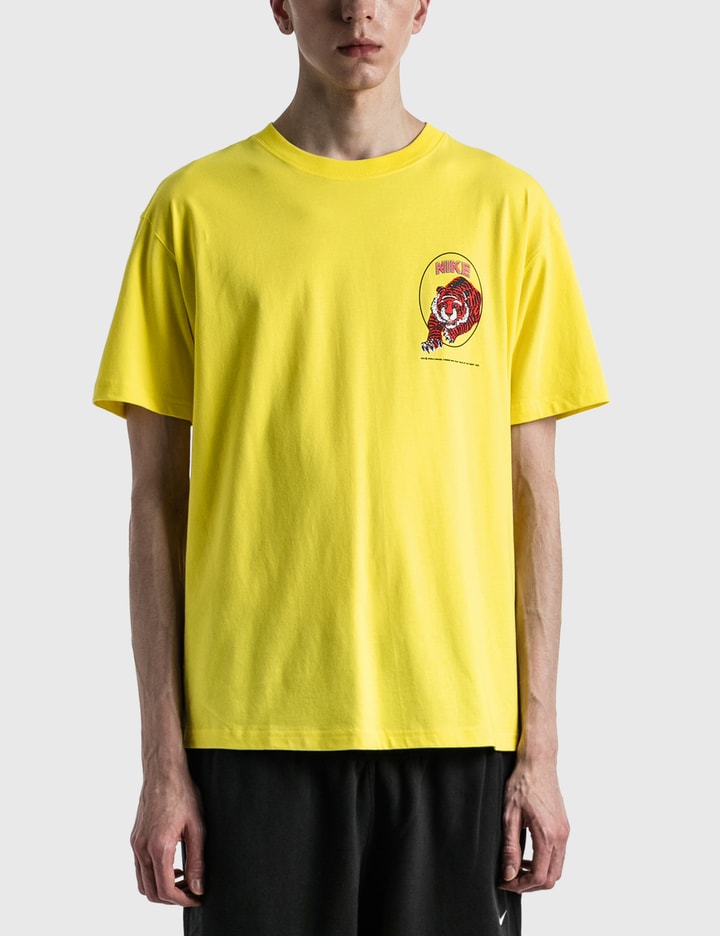 Nike Tiger-T-shirt Placeholder Image