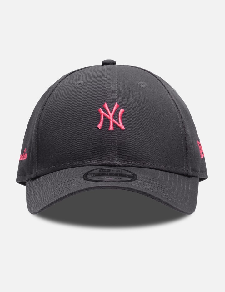 New York Yankees Mini Logo 9Forty Cap Placeholder Image