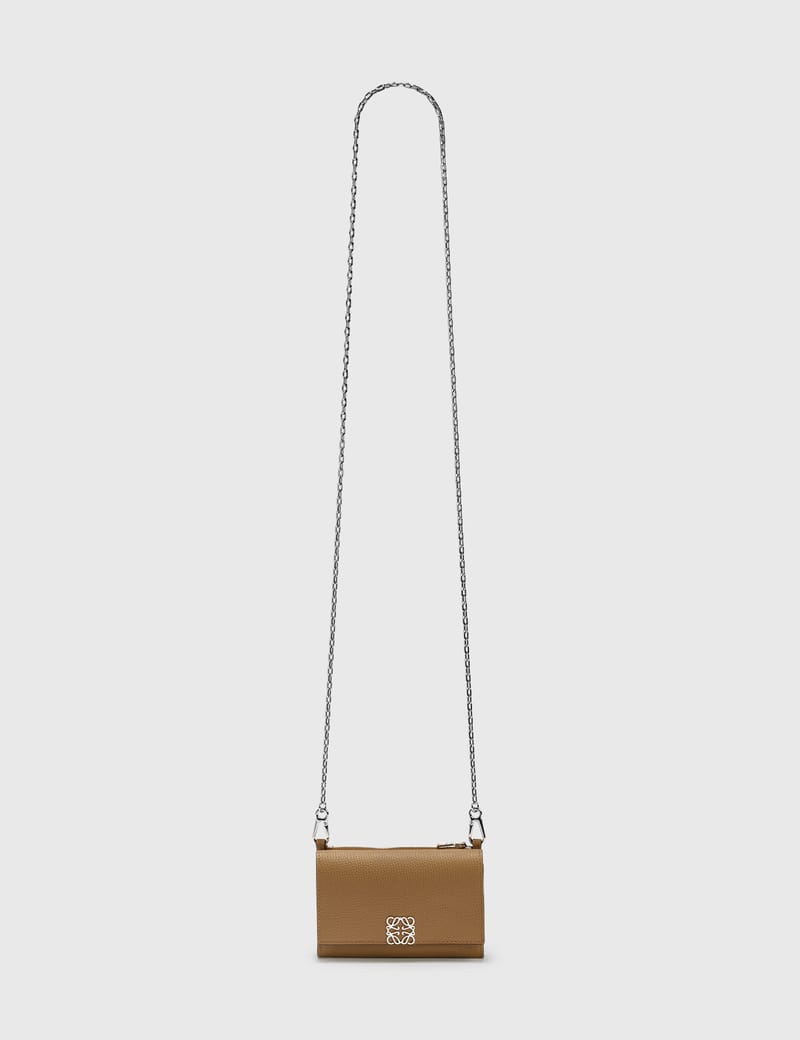loewe wallet on chain