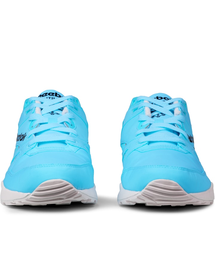 Neon Blue/White M46608 Ventilator DG Shoes Placeholder Image