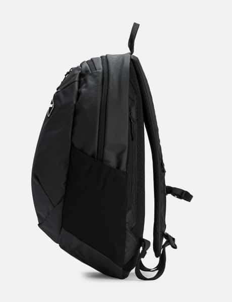 Essential Backpack view 10