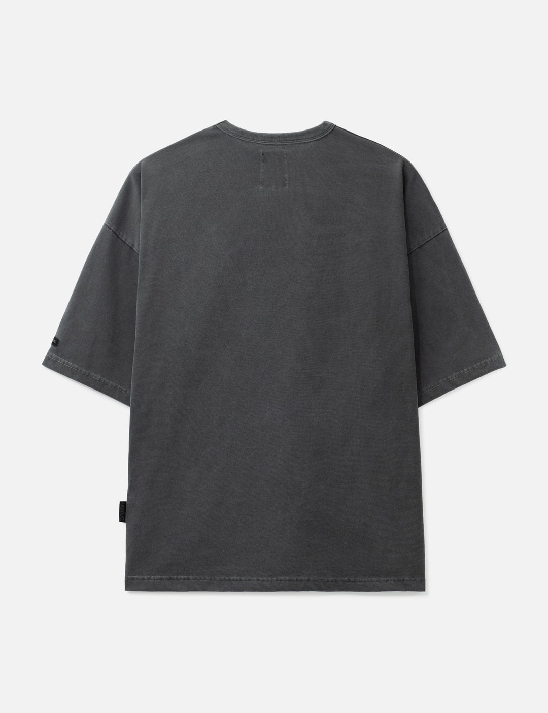 Soundless Wailing Wide T-Shirt view 9