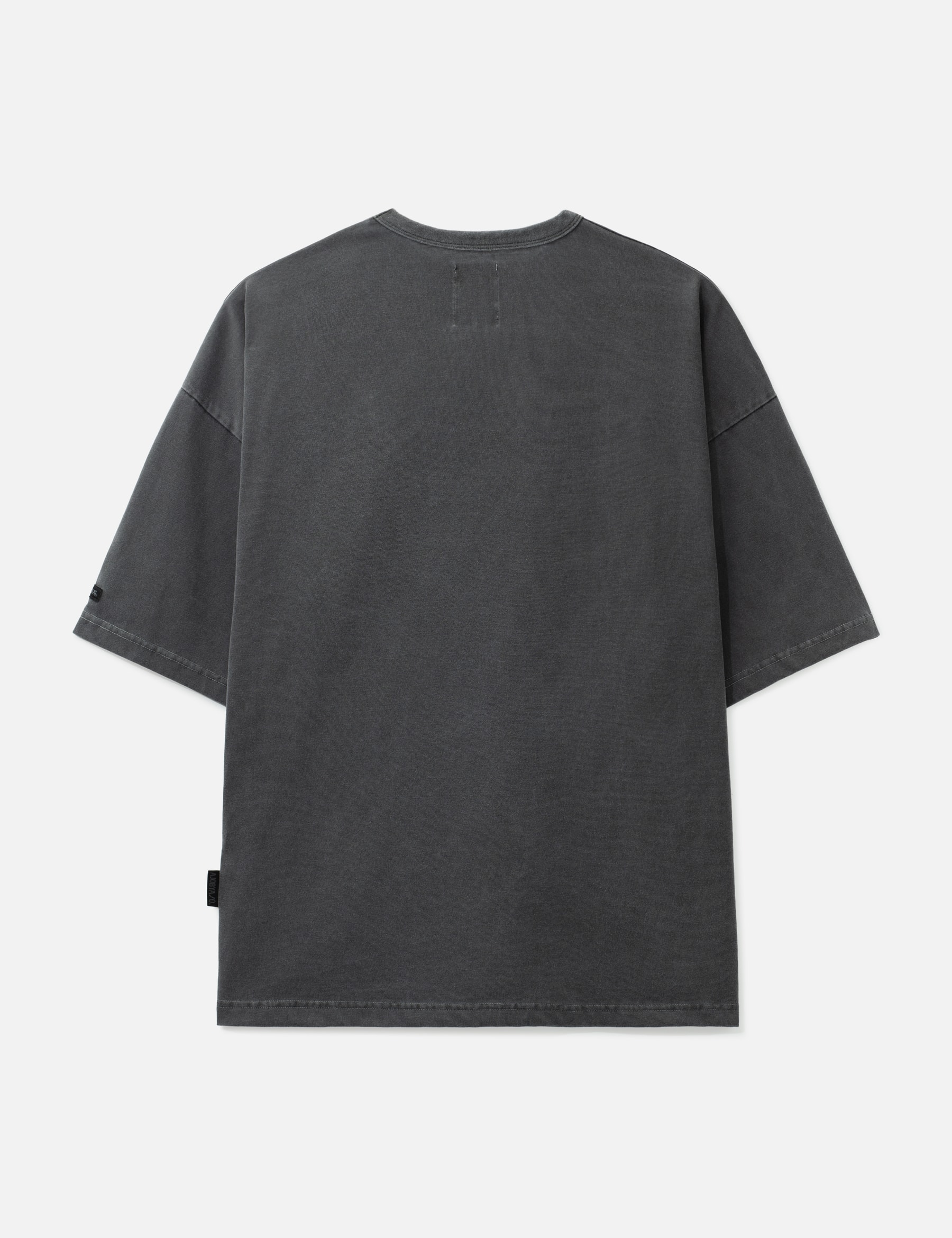 Soundless Wailing Wide T-Shirt view 17