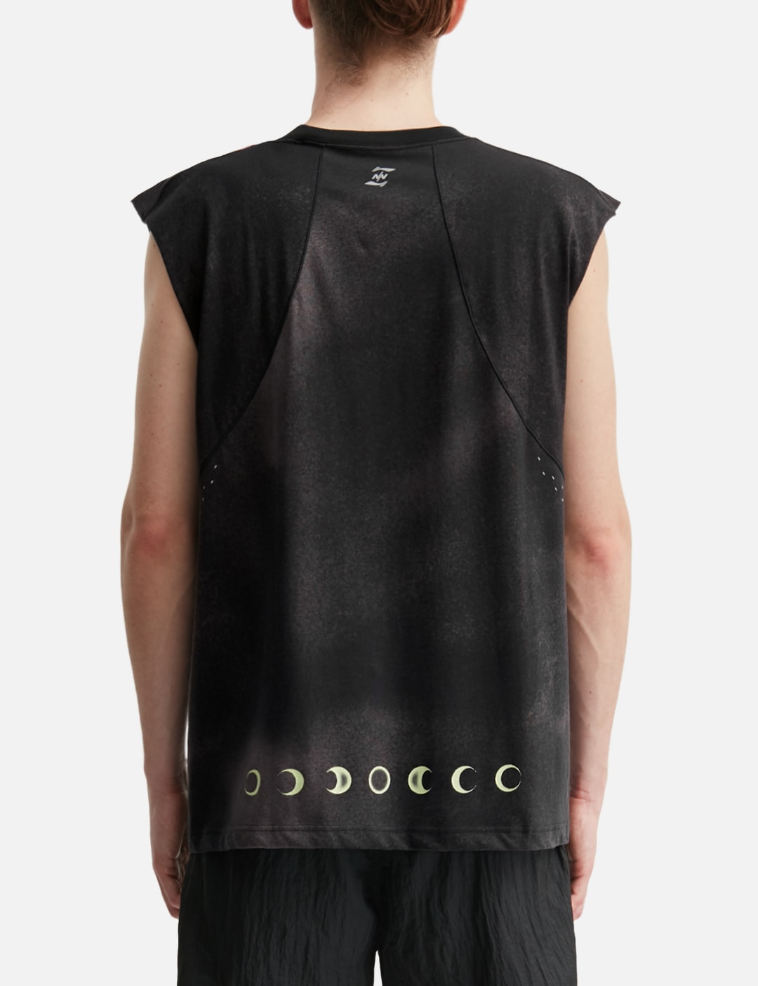 NīNEpointNīNE X Li-Ning "The Light Of Moon" Running Tank Top view 13