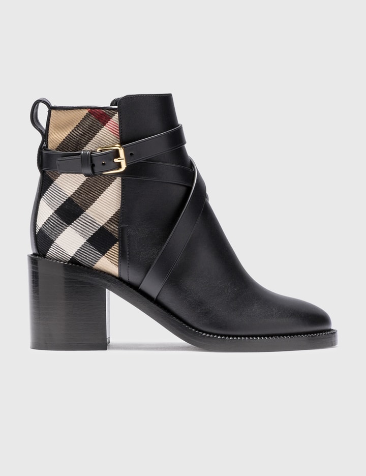 Burberry Pryle Check-print Leather Heeled Ankle Boots In Black