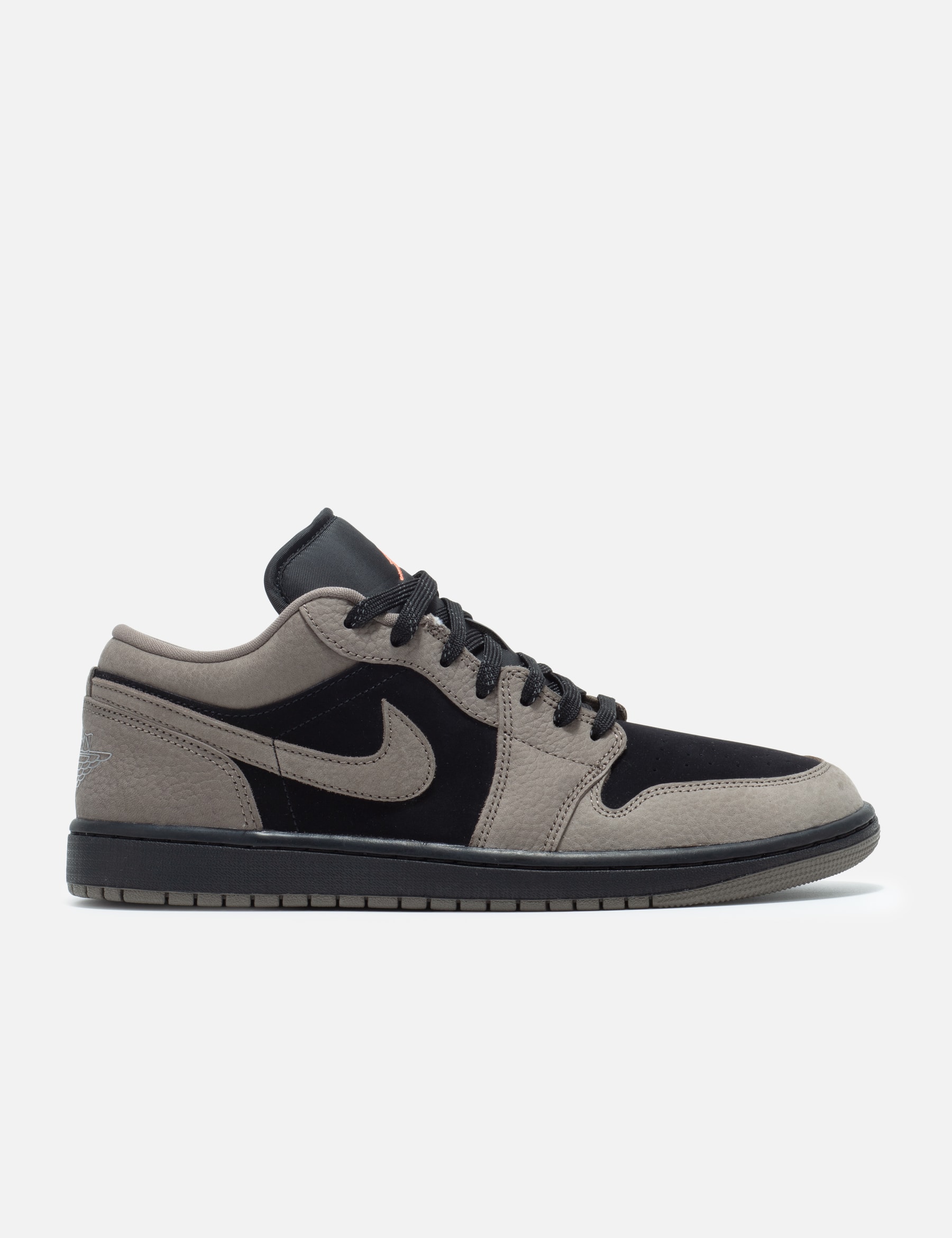 Air Jordan 1 Low SE view 13