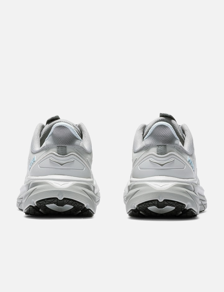 HOKA Clifton UTL