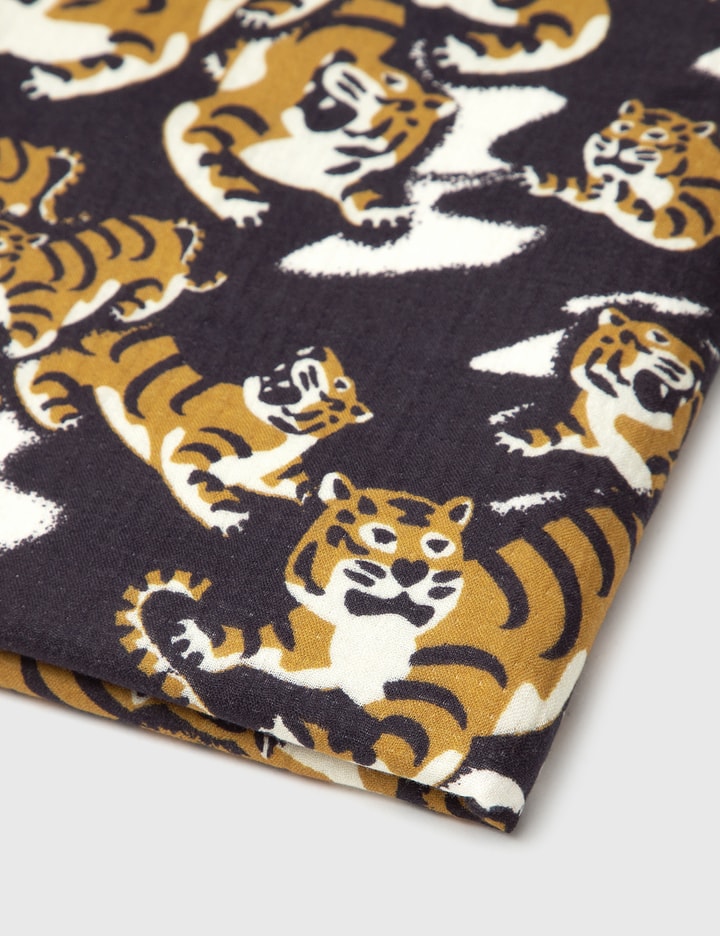 Human Made - Tiger Gauze Blanket  HBX - Globally Curated Fashion and  Lifestyle by Hypebeast