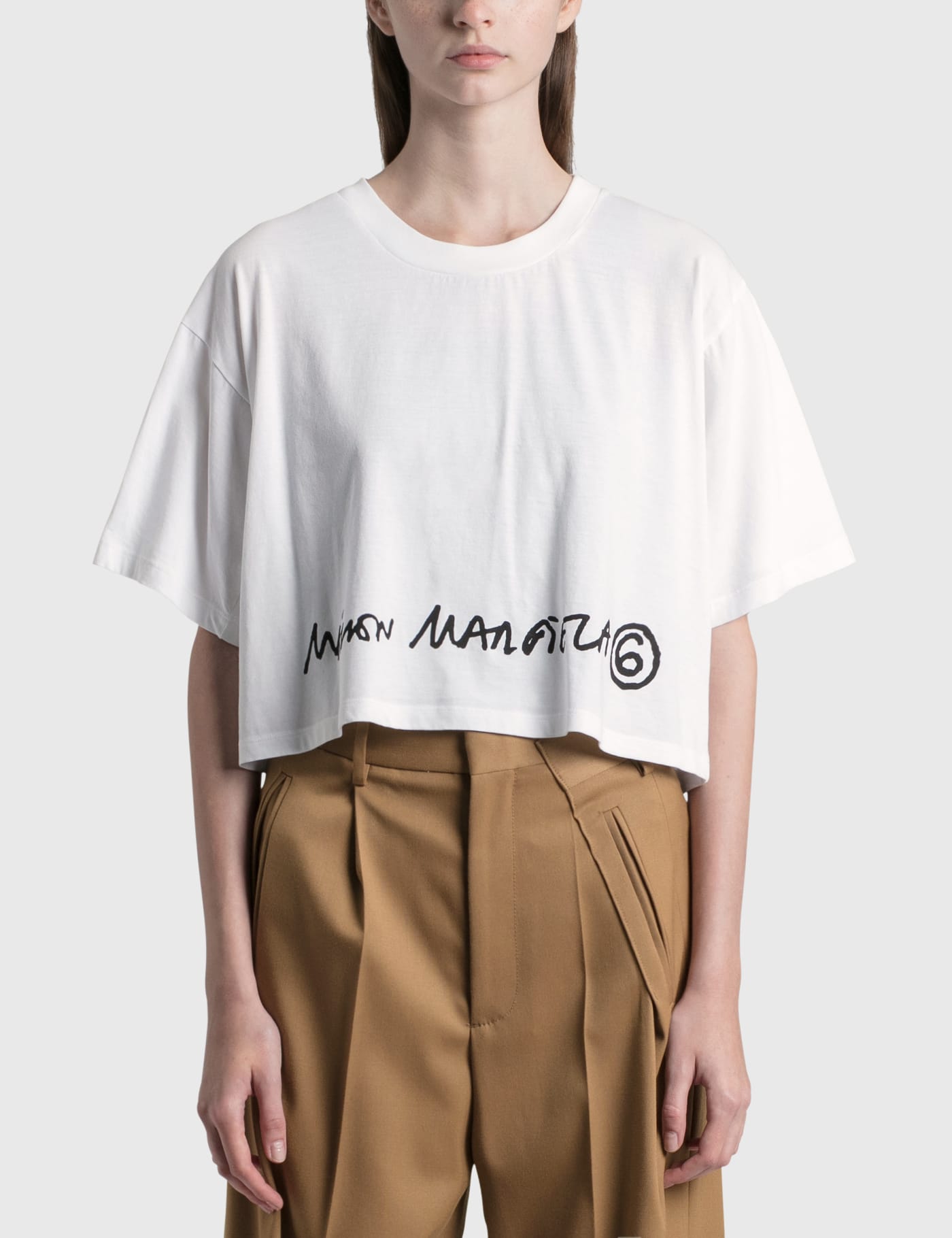 MM6 Maison Margiela - Logo Cropped T-shirt | HBX - ハイプビースト