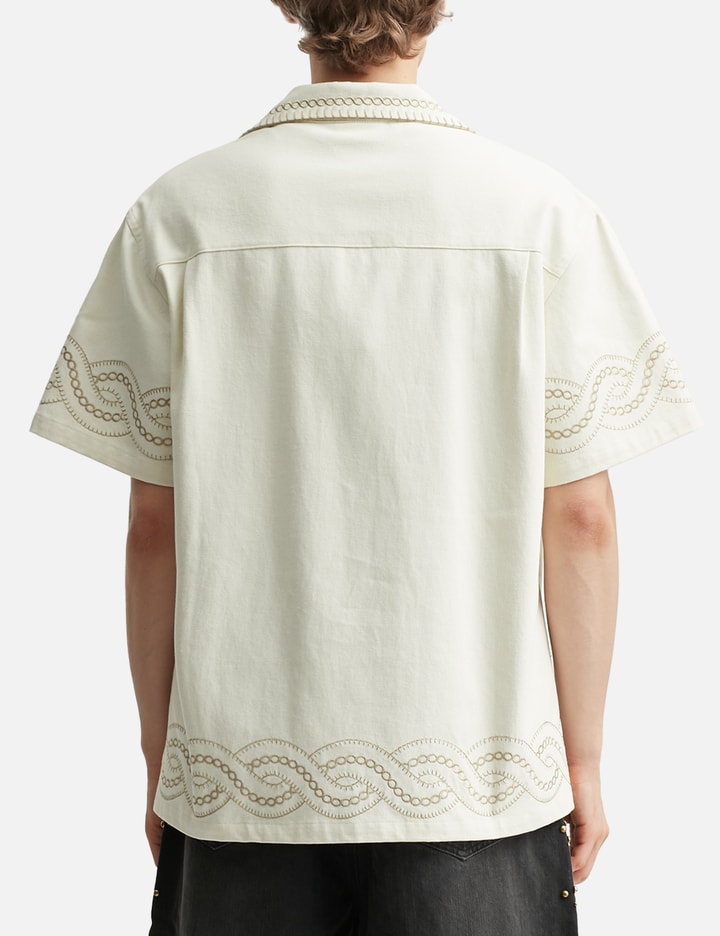 La Chemise Brodée Tresses Placeholder Image