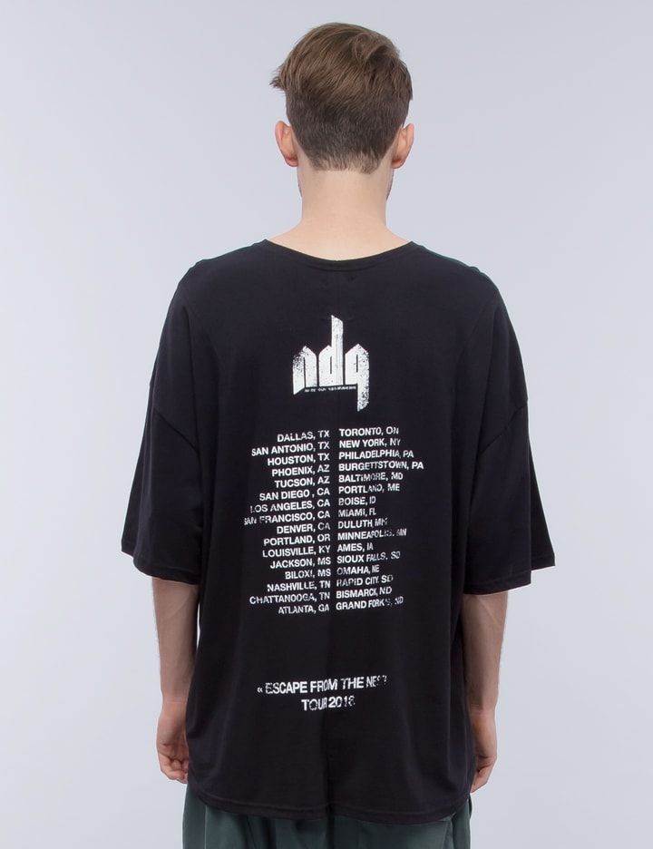 "Escape From The Nest Tour" Loose S/S T-Shirt Placeholder Image