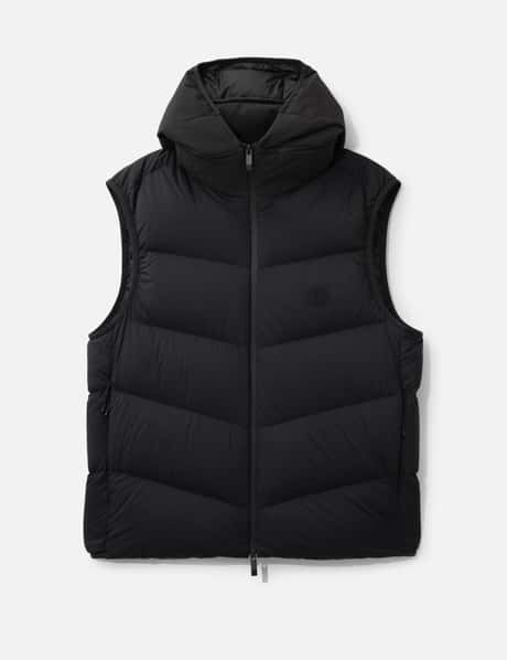 Guersac Diagonal-Quilted Hooded Down Gilet view 15