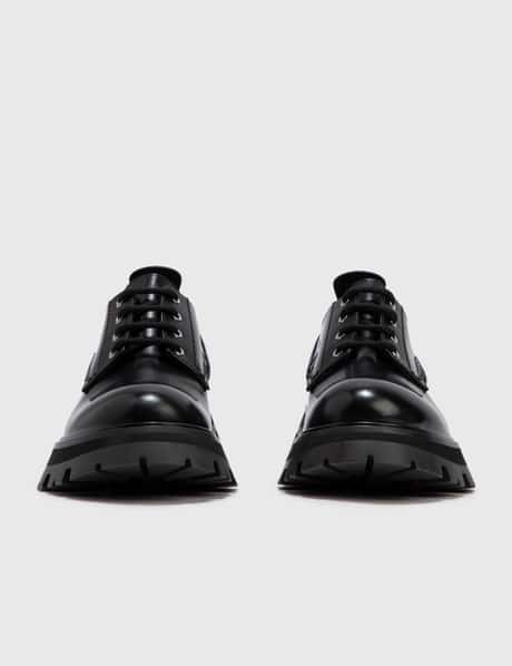 Alexander McQueen - Wander Lace Up Oxford Shoe | HBX Alexander McQueen - Wander Lace Up Oxford Shoe | HBX
